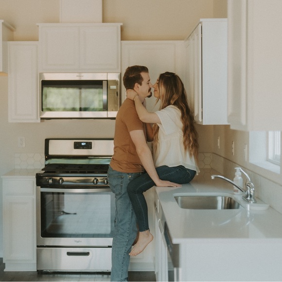 ✨ meet your posher ✨ - Picture 3 of 10